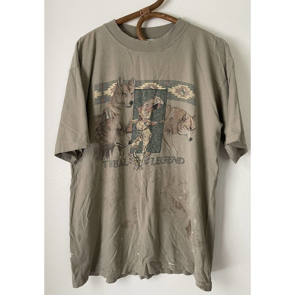 Vintage 90s Players by Van Heusen Size L Graphic T-Shirt Tribal Legend Wolves
